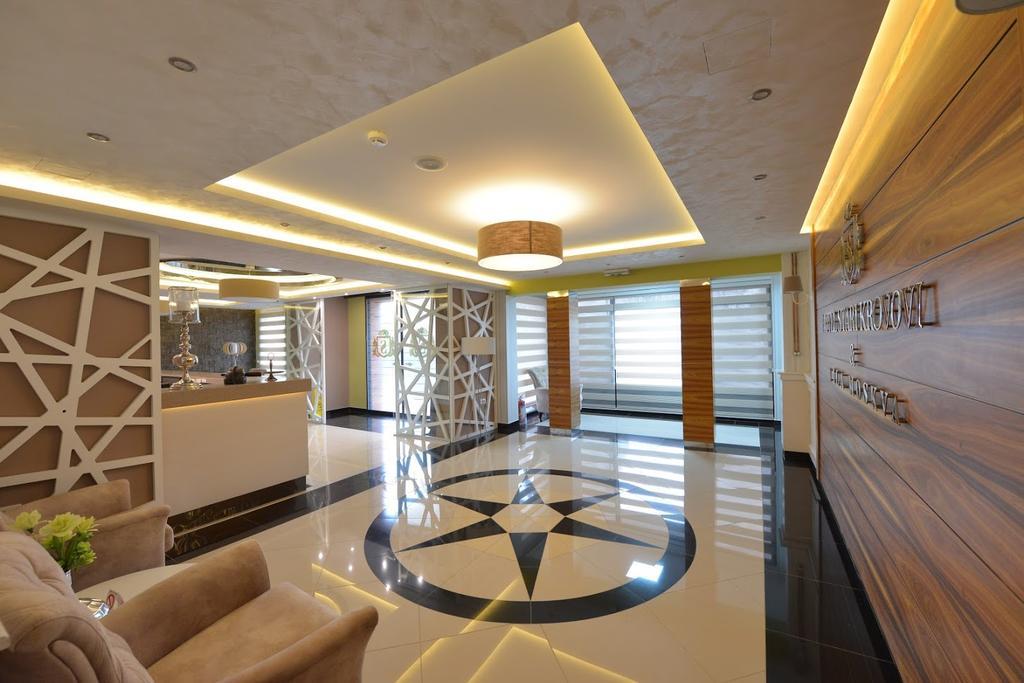 Hotel Stari Krovovi Veternik Extérieur photo